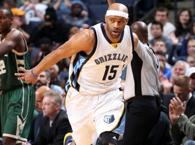 周琦毫无疑 周琦毫无疑