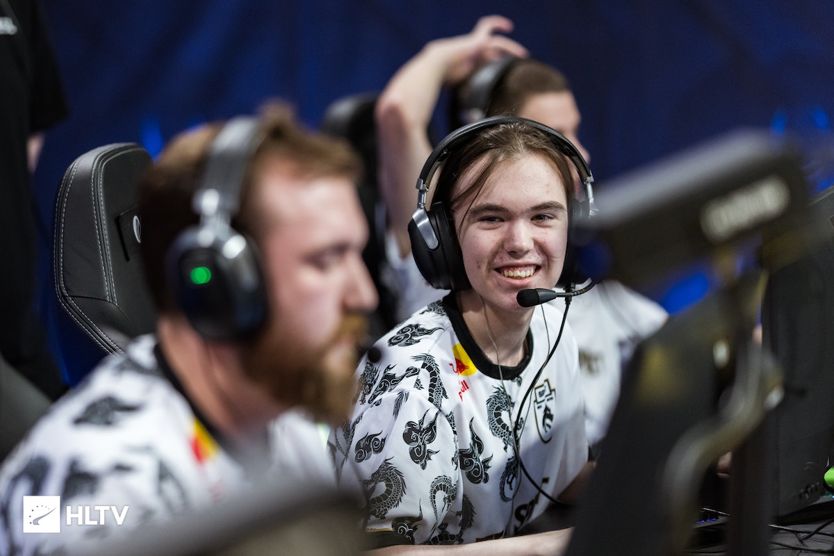 在现代篮球 在现代篮球