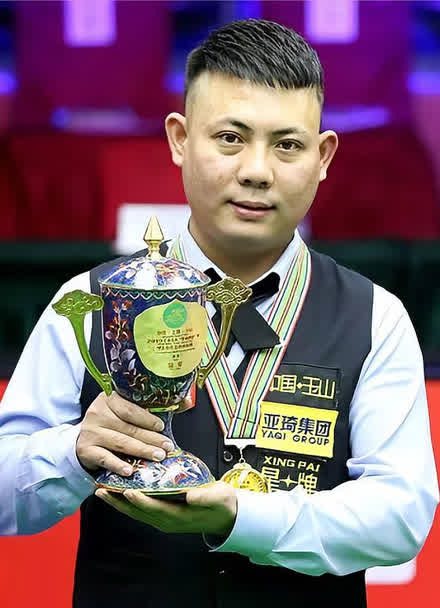 自国家队征 自国家队征